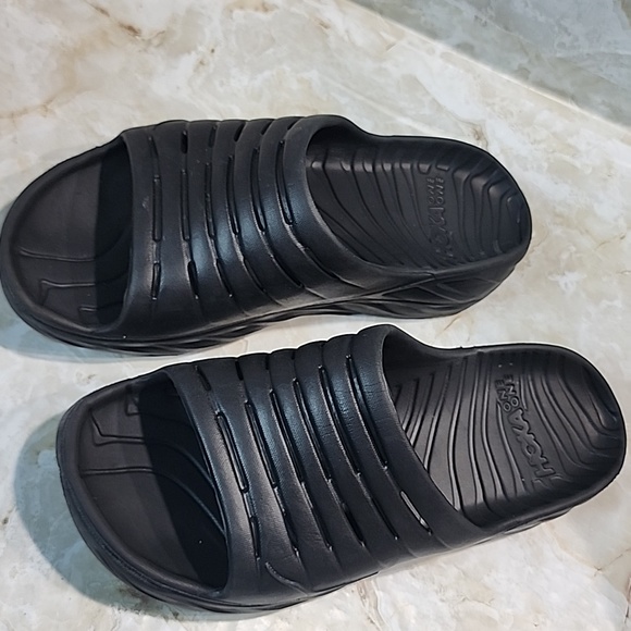 Hoka One ORA Recovery Slide Sandals M SZ 8 / W SZ 10